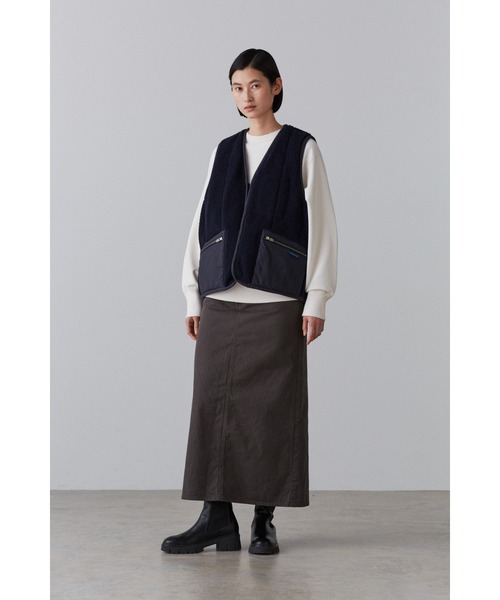 YLEVE(イレーヴ)の「YLEVE / COTTON TWILL GARMENT DYE SK(スカート・レディース・ホワイト/グレー・0/2/1)」の13枚目の写真