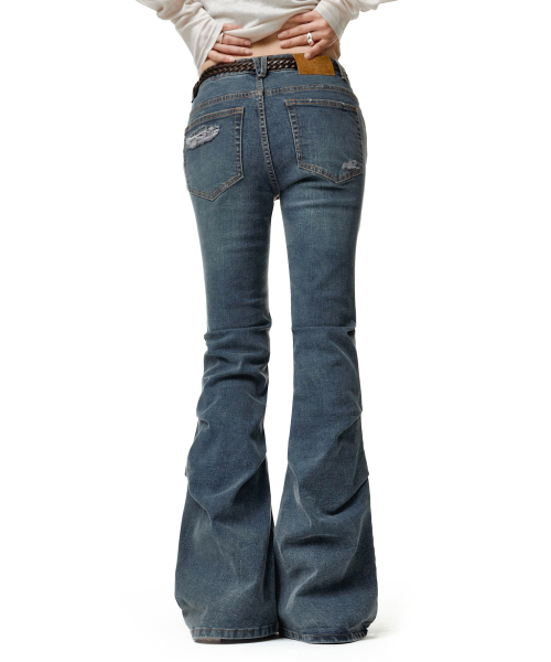 DECET WOMEN（デケット ウーマン）の「[YOONSOAP X DECET WOMAN] Scratch Flared Shirring Jeans DCWPT037BLUE（デニムパンツ・レディース・その他・X-SMALL/LARGE/MEDIUM/SMALL）」の9枚目の写真