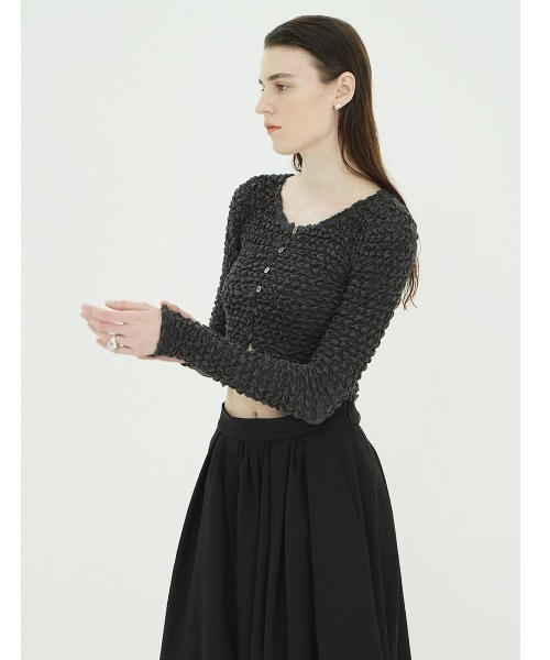 CLANE(クラネ)の「CLANE/クラネ/W FACE SOFT SHIRRING CARDIGAN(カーディガン/ボレロ・レディース・ホワイト/グレー/ベージュ・1)」の5枚目の写真