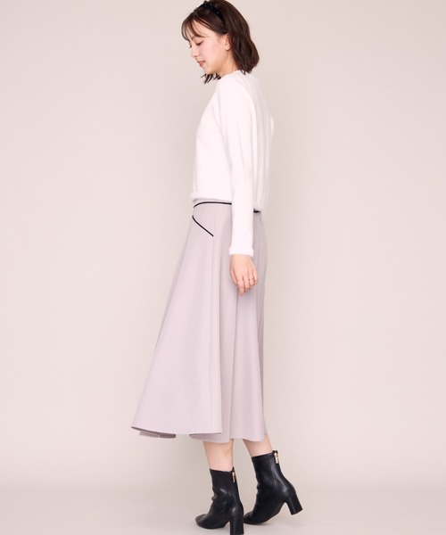MISCH MASCH(ミッシュマッシュ)の「2026秋冬新作 配色ラインフレアスカート(スカート・レディース・ライトグレー/ブラック/グリーン/グレー系・S/M)」の15枚目の写真