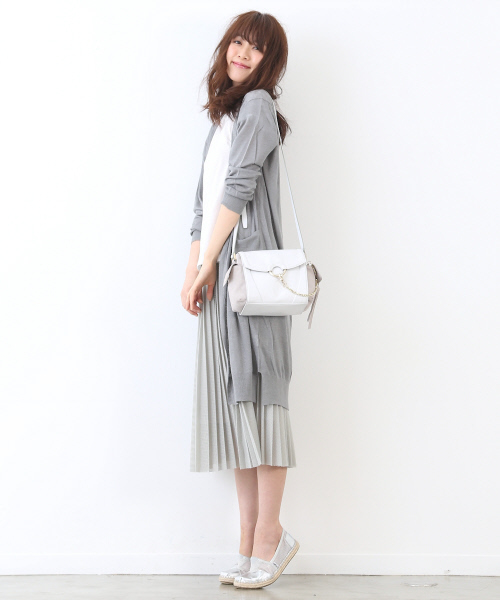 MYSELF ABAHOUSE（マイセルフアバハウス）の「リネンビスコース　ロングカーディガン（カーディガン/ボレロ・レディース・ベージュ/ネイビー/ホワイト/グレー・FREE）」の20枚目の写真