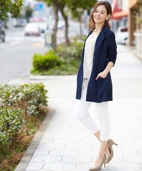 Pierrot（ピエロ）の「花柄総レースタンクトップ/ノースリーブ　袖なし（タンクトップ・レディース・ホワイト/ブラウン/ネイビー/ブラック/ピンクベージュ・M/L）」の17枚目の写真