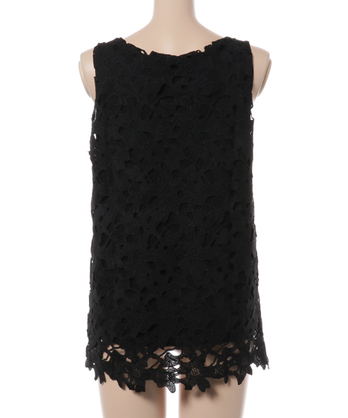 Pierrot（ピエロ）の「花柄総レースタンクトップ/ノースリーブ　袖なし（タンクトップ・レディース・ホワイト/ブラウン/ネイビー/ブラック/ピンクベージュ・M/L）」の11枚目の写真