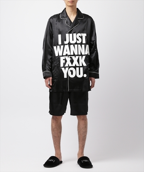 FR2（エフアールツー）の「メッセージサテンパジャマ(セットアップ