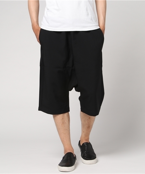 SHIPS JET BLUE（シップスジェットブルー）の「SHIPS JET BLUE: サルエルショーツ（その他パンツ・メンズ・ブラック/ベージュ/オリーブ・MEDIUM/SMALL）」の2枚目の写真