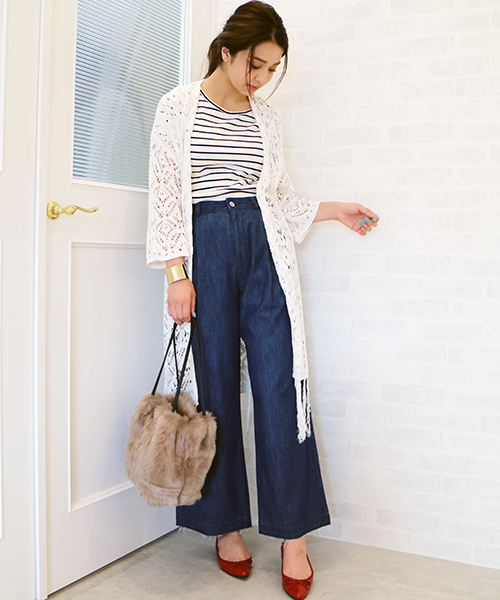 N.(N. Natural Beauty Basic)(エヌエヌナチュラルビューティーベーシック)の「◆レース編みニットガウン(カーディガン/ボレロ・レディース・ホワイト/レッド/ブラック・MEDIUM)」の1枚目の写真