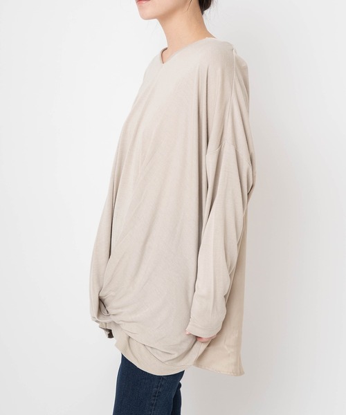 Audition(オーディション)の「M0748 タック デザイン Bigプルオーバー(Tシャツ/カットソー・レディース・ライトベージュ/ダークネイビー/ダークパープル・MEDIUM)」の16枚目の写真
