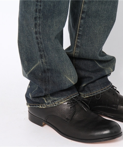 HYSTERIC GLAMOUR（ヒステリックグラマー）の「NOBU加工デニムスリムブーツPT（デニムパンツ・メンズ・インディゴブルー・28inch/30inch/32inch/34inch）」の7枚目の写真