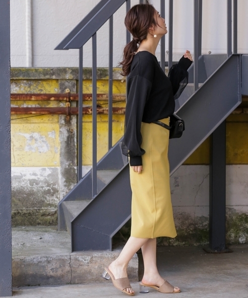 Andemiu(アンデミュウ)の「リバータイトスカート785907(スカート・レディース・カーキ/ネイビー/キャメル/グリーン/マスタード/オフホワイト/イエロー・FREE)」の22枚目の写真