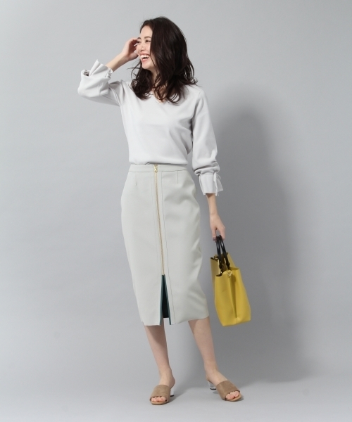 Andemiu(アンデミュウ)の「リバータイトスカート785907(スカート・レディース・カーキ/ネイビー/キャメル/グリーン/マスタード/オフホワイト/イエロー・FREE)」の16枚目の写真