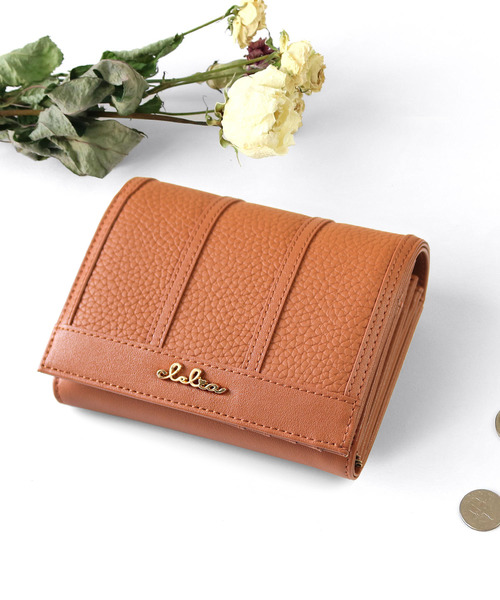 Clelia(クレリア)の「マルチカラー二つ折りミニ財布(財布・レディース・パープル系その他/ピンク系その他/ブラウン系その他/ブルー系その他/レッド系その他/ラベンダー/ブラック/ベージュ/ネイビー/チョコ/キャメル/ピンク系その他2/パープル系その他2/ブラウン系その他2・ONE SIZE)」の11枚目の写真