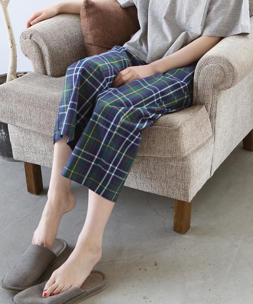 coen(コーエン)の「【外/家兼用】コットンプリントイージーパンツ(その他パンツ・レディース・ネイビー/ブラック/ダークグリーン/レッド・MEDIUM/LARGE)」の3枚目の写真