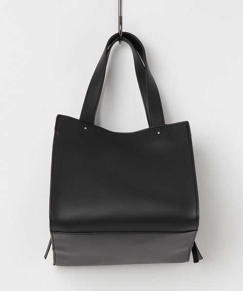 KOBE LETTUCE（コウベレタス）の「サイドフリンジフェイクレザートートバッグ（トートバッグ・レディース・オフホワイト/ベージュ/イエロー/ブラック・FREE）」の2枚目の写真