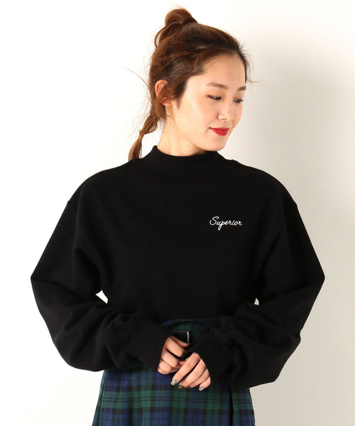 archives(アルシーヴ)の「刺繍入りハイネックスウェット(Tシャツ/カットソー・レディース・オフホワイト/ブラック/カーキ・MEDIUM)」の1枚目の写真