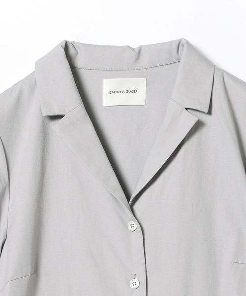 CAROLINA GLASER（カロリナ グレイサー）の「CAROLINA GLASER / 開襟シャツ ワンピース（ワンピース・レディース・ライトグレー・ONE SIZE）」の2枚目の写真