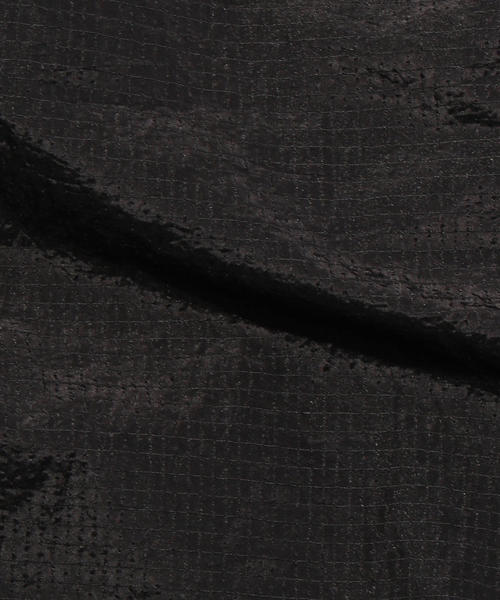 STONE ISLAND（ストーンアイランド）の「＜STONE ISLAND＞ BERMUDA SRT/ショートパンツ（その他パンツ・メンズ・ブラック・30inch/32inch）」の9枚目の写真