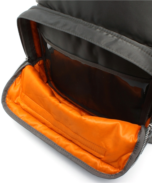 PORTER（ポーター）の「PORTER TANKER DAY PACK <B印 YOSHIDA SELECT>（バックパック/リュック・メンズ・ブラック系その他・ONE SIZE）」の15枚目の写真