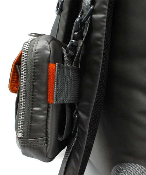 PORTER（ポーター）の「PORTER TANKER DAY PACK <B印 YOSHIDA SELECT>（バックパック/リュック・メンズ・ブラック系その他・ONE SIZE）」の18枚目の写真