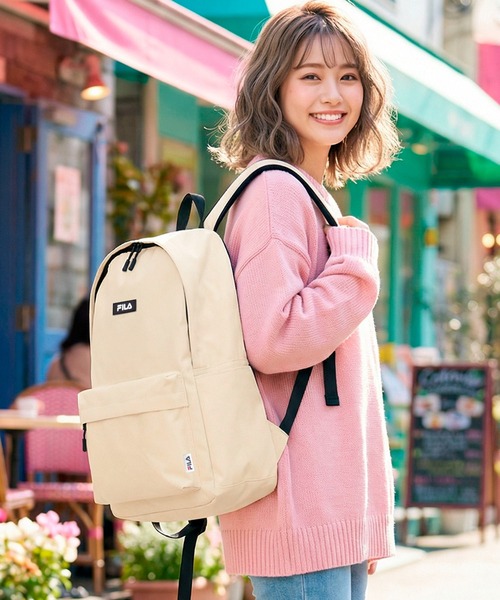 FILA（フィラ）の「【FILA/フィラ】スタンダードデイパック ボックスロゴ A4収納可 大容量 バッグパック 20L（バックパック/リュック・レディース・ブラック/ブラック×レッド/トリコロール/ピンク/ブラック×グリーン/ブラック系1/アイボリー/ブラック系2・FREE）」の6枚目の写真