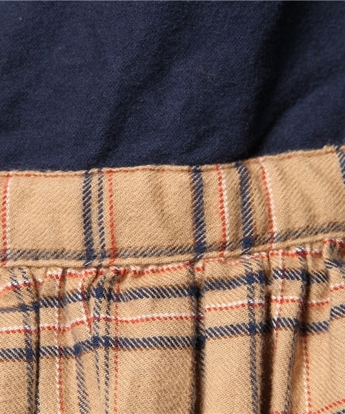 BEAMS BOY(ビームスボーイ)の「BEAMS BOY / ソリッド チェック 切替ワンピース(ワンピース・レディース・ベージュ/ネイビー・ONE SIZE)」の6枚目の写真