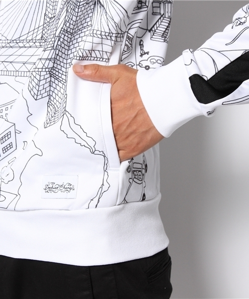 Sophia Chang for PUMA(ソファチャン)トラックジャケット PUMA Teams Up with Sophia Chang for New Collection