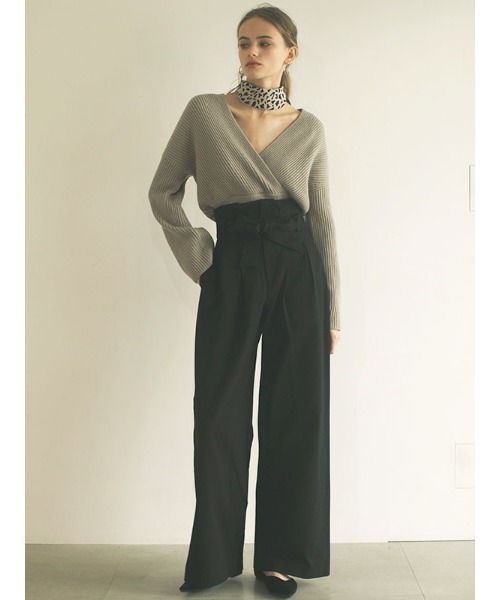 ACYM/cache coeur short ニット ACYM（アシーム）の「cache coeur short ニット（ニット/セーター