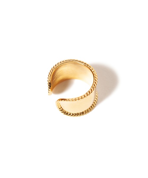 glamb(グラム)の「Piping fork ring / パイピングフォークリング(リング・メンズ・シルバー/ゴールド・FREE)」の3枚目の写真