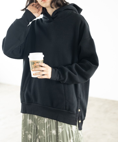 GeeRA（ジーラ）の「裏起毛ボタンデザインパーカー（パーカー・レディース・キャメル/杢グレー/パープル/ブラック/アイボリー/ダークブラウン・SMALL/MEDIUM/LARGE/X-LARGE/XX-LARGE）」の12枚目の写真