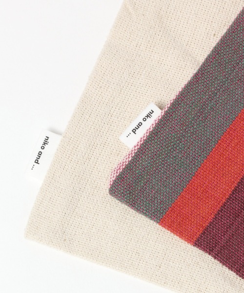 niko and...（ニコアンド）の「オリジナルロゴハンモックトート（トートバッグ・レディース・ブラック/ネイビー/ピンク/ホワイト/ナチュラル・0）」の18枚目の写真