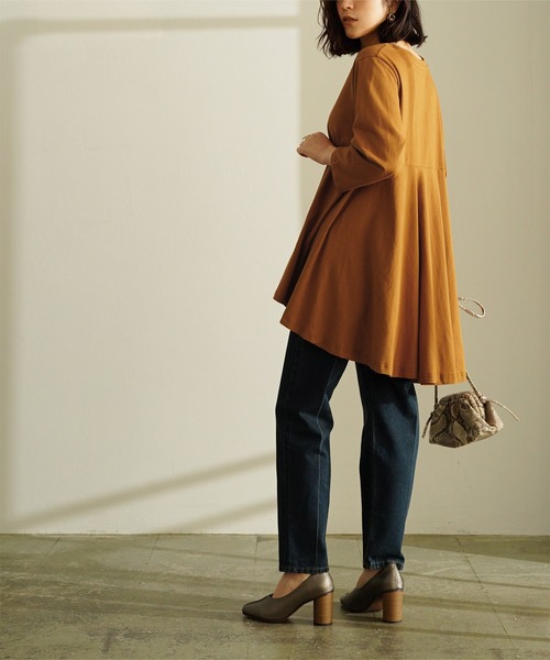 titivate（ティティベイト）の「ﾊﾞｯｸﾌﾚｱTｼｬﾂ（Tシャツ/カットソー・レディース・ホワイト/ブラック/カーキ/モカ/キャメル・FREE）」の21枚目の写真