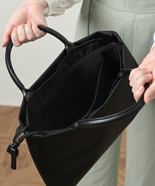 Fun & Daily(ファンアンドデイリー)の「F&D : 13インチ Waterproof PC Bag(ビジネスバッグ・メンズ・ブラック/ネイビー/ブラック系その他/ブルー系その他・FREE)」の13枚目の写真