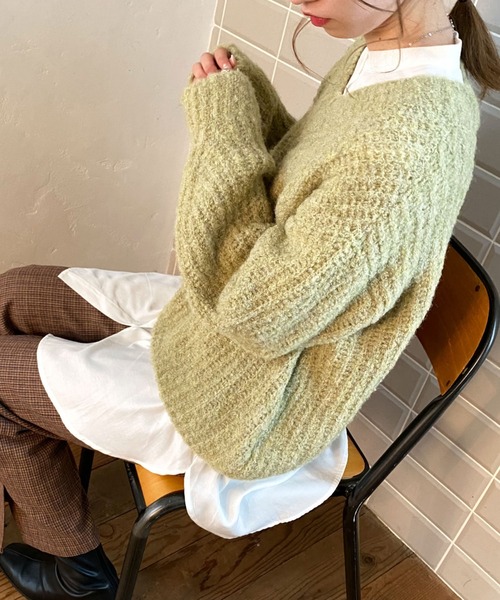 archives（アルシーヴ）の「片畦Vネック袖ボリュームプルオーバー（ニット/セーター・レディース・ベージュ/ブルー/グリーン・MEDIUM）」の2枚目の写真