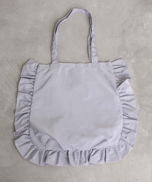 I am I in fact...（アイアムアイインファクト）の「_ナイロンフリルバッグ（トートバッグ・レディース・ブラック/ブラウン/グレー/アイボリー/レッド/その他・FREE）」の15枚目の写真