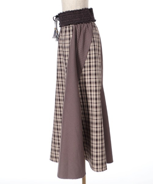 axes femme（アクシーズファム）の「ベルト付チェック柄スカート（スカート・レディース・ネイビー/ブラウン/ワイン・MEDIUM）」の9枚目の写真