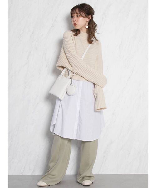 dazzlin（ダズリン）の「ショートニットシャツチュニック（ニット/セーター・レディース・アイボリー/グレー/ブラウン・FREE）」の9枚目の写真