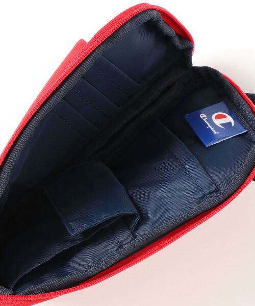 Champion（チャンピオン）の「チャンピオン　ブリーズ　マルチポーチ　57644（ショルダーバッグ・メンズ・ブルー/ネイビー/ブラック/レッド・FREE）」の8枚目の写真