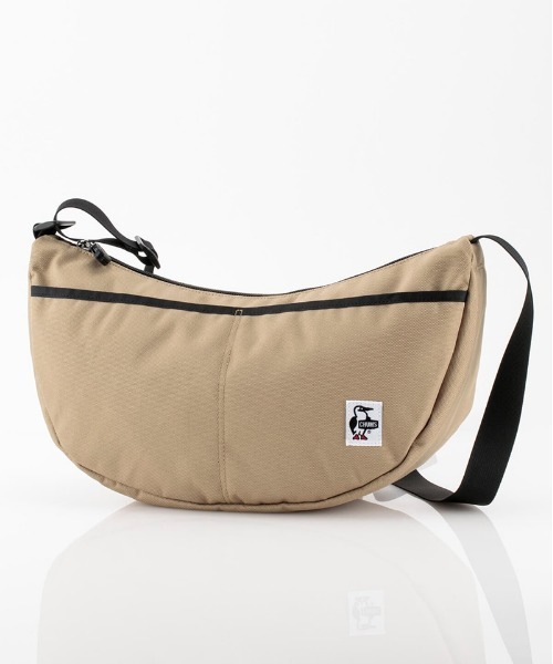 CHUMS(チャムス)の「【CHUMS】Recycle Small Banana Shoulder(ショルダーバッグ・メンズ・その他/サックスブルー/サンドベージュ/ブラック/ベージュ系その他/カーキ/ブラック×ホワイト・FREE)」の3枚目の写真