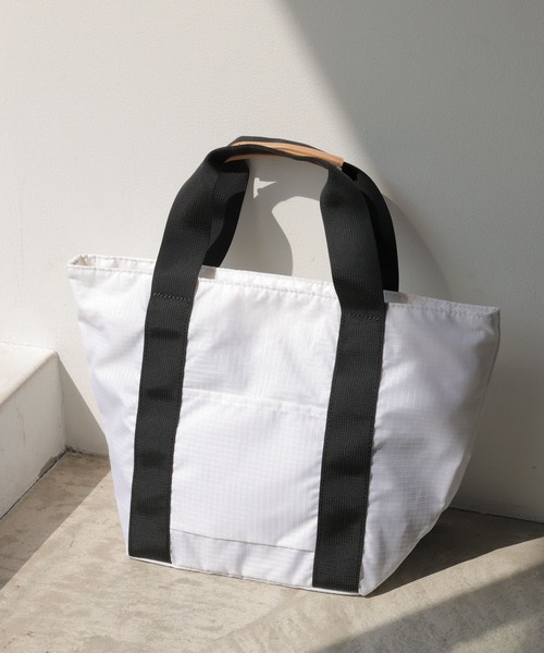 AMERICAN HOLIC(アメリカンホリック)の「リップストップトートバッグ(トートバッグ・レディース・ホワイト/ブラック/ネイビー/グレー・FREE)」の2枚目の写真