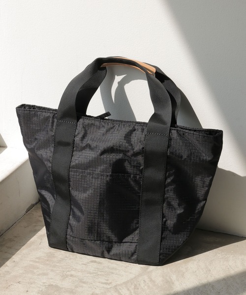 AMERICAN HOLIC(アメリカンホリック)の「リップストップトートバッグ(トートバッグ・レディース・ホワイト/ブラック/ネイビー/グレー・FREE)」の3枚目の写真