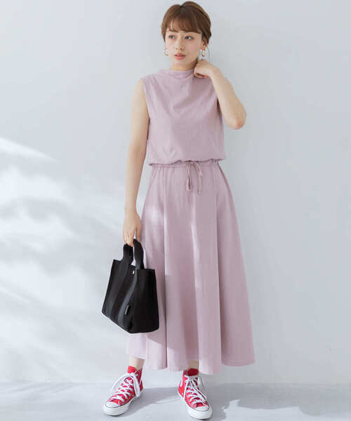 URBAN RESEARCH Sonny Label(アーバンリサーチサニーレーベル)の「【WEB限定】ボトルネックノースリーブワンピース(ワンピース・レディース・ブラック/ピンク/ベージュ・FREE)」の7枚目の写真