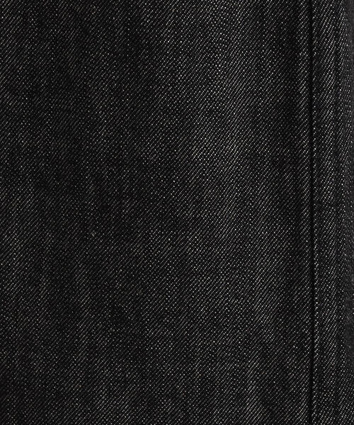 TOMORROWLAND (トゥモローランド)の「コットンデニム ハイウエストジャンパースカート(ジャンパースカート・レディース・ブラック/ライトベージュ・36/34)」の11枚目の写真