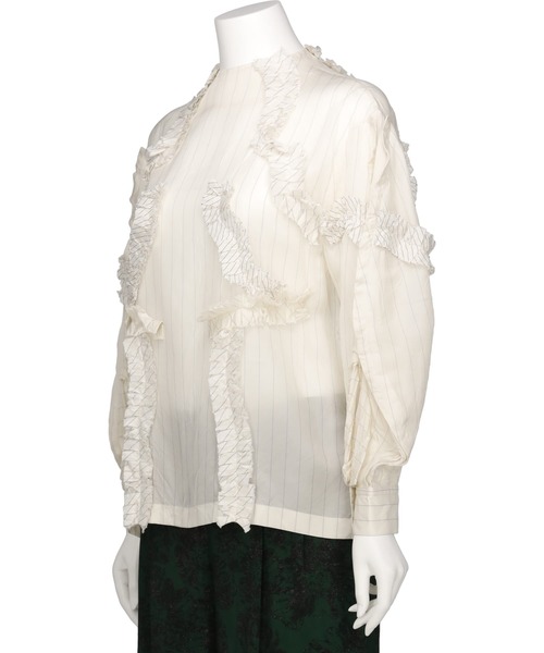 TOGA PULLA(トーガ プルラ)の「TOGA PULLA キュプラストライプブラウス(シャツ/ブラウス・レディース・ホワイト・38/36)」の2枚目の写真