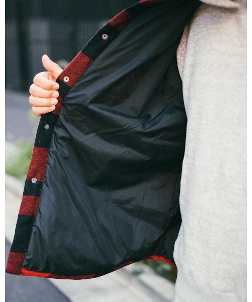 FIDELITY(フィデリティ)の「【FIDELITY フィデリティ】MEN'S ETERMIN REGULAR CPO DOWN PRINT(ダウンジャケット/コート・メンズ・グレー系その他/レッド系その他・SMALL/MEDIUM/LARGE)」の17枚目の写真