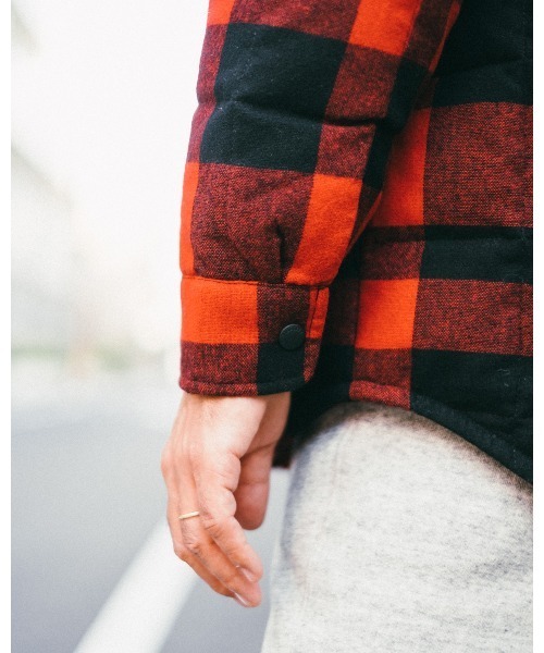 FIDELITY(フィデリティ)の「【FIDELITY フィデリティ】MEN'S ETERMIN REGULAR CPO DOWN PRINT(ダウンジャケット/コート・メンズ・グレー系その他/レッド系その他・SMALL/MEDIUM/LARGE)」の15枚目の写真