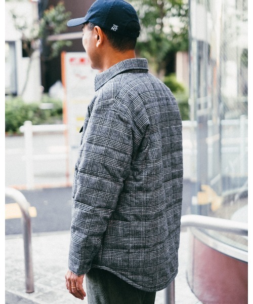 FIDELITY(フィデリティ)の「【FIDELITY フィデリティ】MEN'S ETERMIN REGULAR CPO DOWN PRINT(ダウンジャケット/コート・メンズ・グレー系その他/レッド系その他・SMALL/MEDIUM/LARGE)」の21枚目の写真