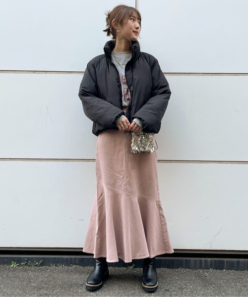 EPIMI E'PIMMY（エピミエピミー）の「スタンドカラーショートファイバーダウンコート（ダウンジャケット/コート・レディース・ブラック/ベージュ/アイボリー/ミント・MEDIUM）」の5枚目の写真