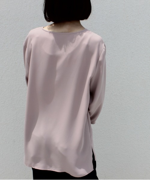 fleur by mint breeze(フルールバイミントブリーズ)の「ボタンデザイン ロング ブラウス(シャツ/ブラウス・レディース・ピンク/ネイビー/キャメル・M/5L/4L/L/3L/LL)」の16枚目の写真