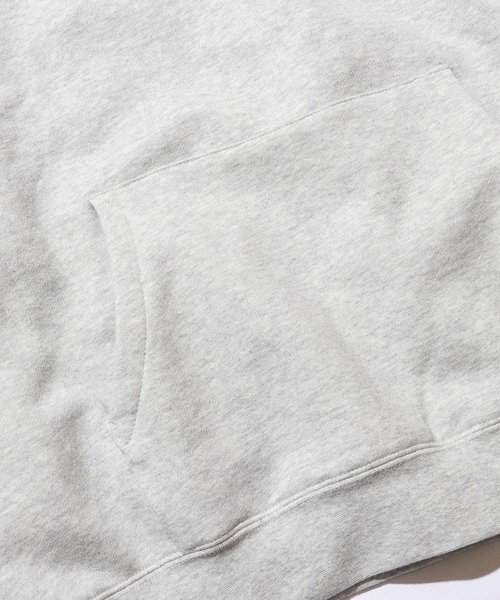 FOG ESSENTIALS（エフオージーエッセンシャルズ）の「FOG ESSENTIALS/エッセンシャルズ BOXY PULLOVER HOODIE プルオーバーパーカー バックロゴ ビッグシルエット（パーカー・メンズ・ブラック/グレー/クリーム・S/M/L/XL）」の9枚目の写真