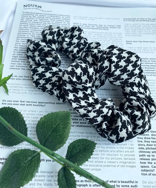 WC（ダブル シー）の「千鳥柄2Pシュシュ（シュシュ・レディース・その他1・FREE）」の4枚目の写真