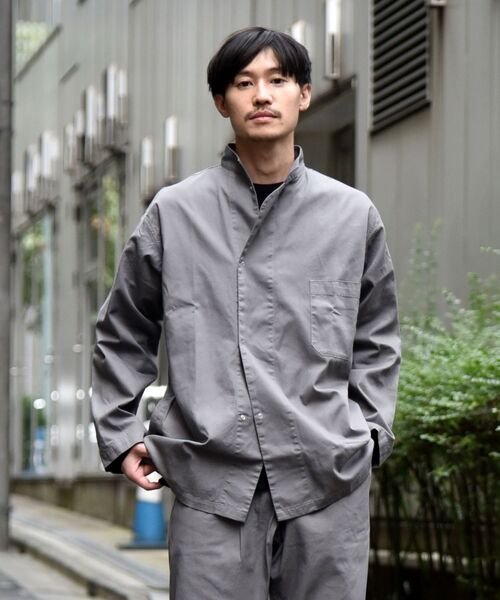 SHIPS Days（シップスデイズ）の「SHIPS Days: オックスフォード ホスピタル シャツジャケット（カバーオール・メンズ・ネイビー/グレー・MEDIUM/LARGE）」の3枚目の写真